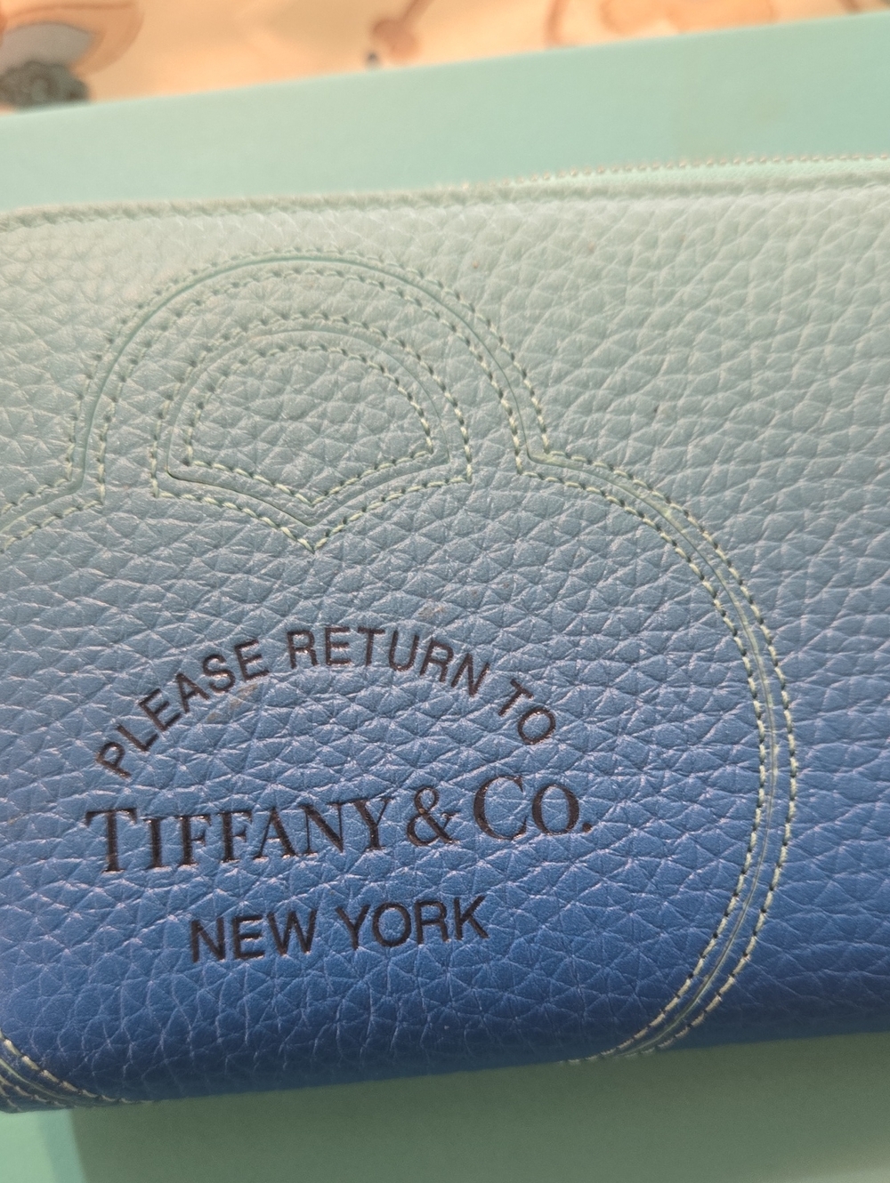 Tiffany and Co zip around wallet - Picture 4 of 4